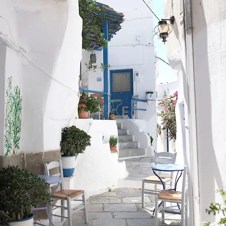 Living Theros Luxury 3*