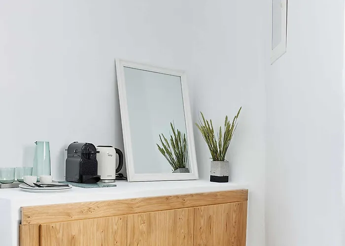 Living Theros Luxury 3* Kardhianí