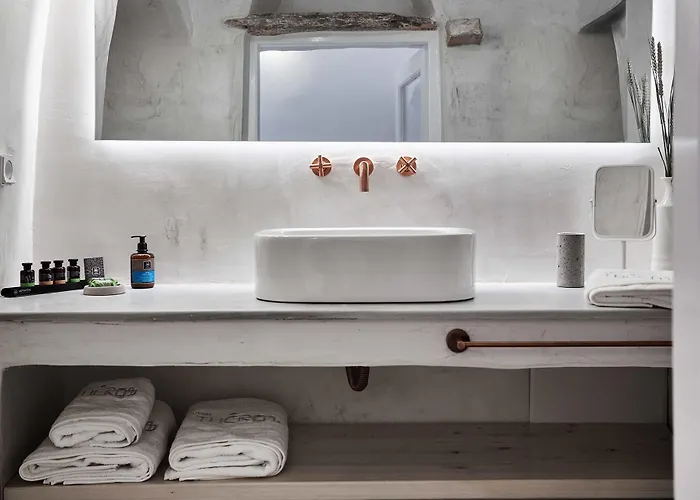 酒店 Living Theros Luxury 3*