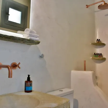 Hotel Living Theros Luxury 3*