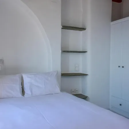 Hotel Living Theros Luxury 3*