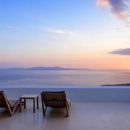 Living Theros Luxury