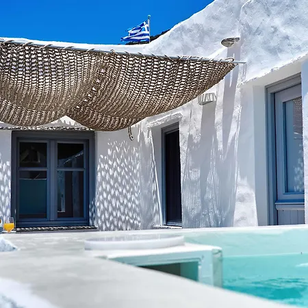 Living Theros Luxury