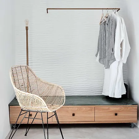 Otel Living Theros Luxury 3*