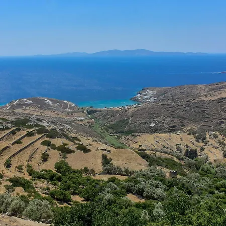 Living Theros Luxury فندق Kardhianí