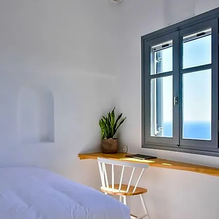 Living Theros Luxury Kardhianí
