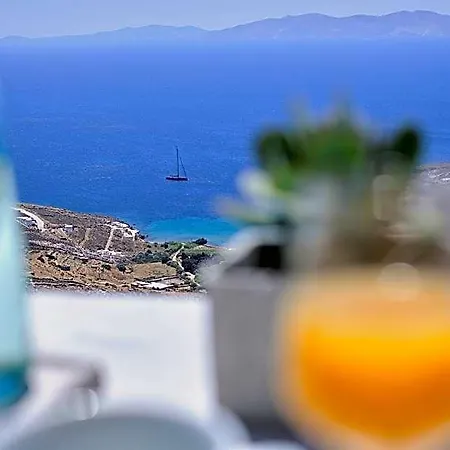 Living Theros Luxury 3*