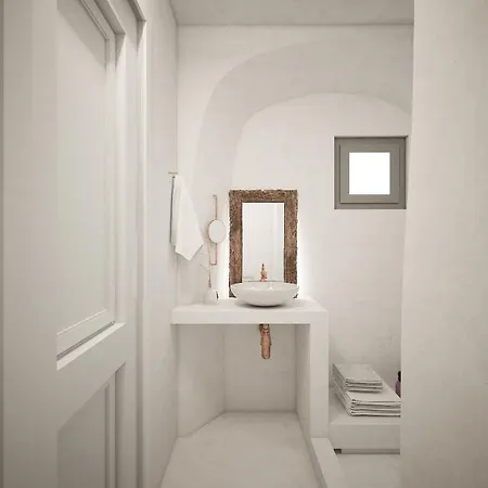 Living Theros Luxury Hotel