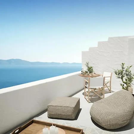 Living Theros Luxury Hotel Kardhianí