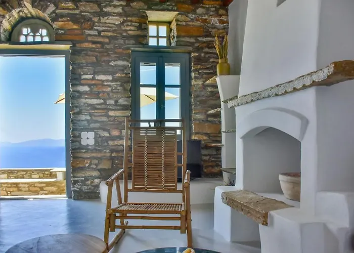 Hotel Living Theros Luxury