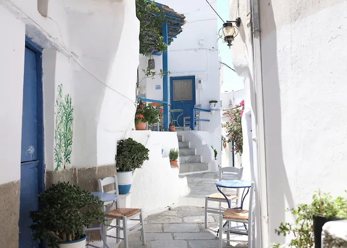 Living Theros Luxury 3*