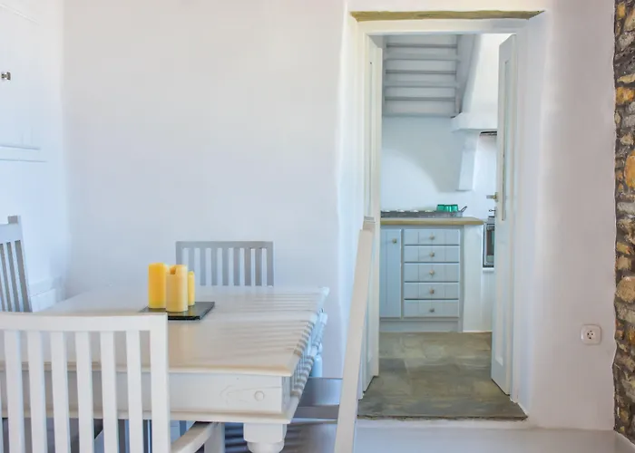 Living Theros Luxury Kardhianí