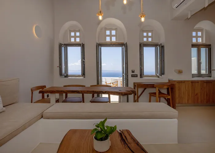 Living Theros Luxury Kardhianí